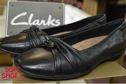 Candra Gleam - Black