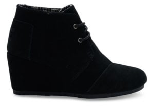 10006248-fh15-black-suede-wm-dswdg-boot-desert-wedge-wn-s-1450x1015